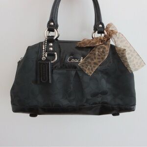 🧸 Coach Black shoulder bag 🧸